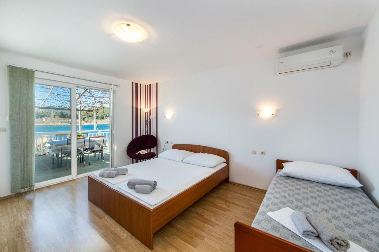 Apartments Barbir Ploce  Exterior foto